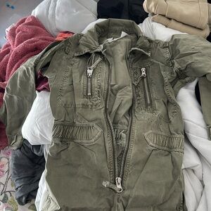 Army green cargo jumper little girls maison margiela size 4